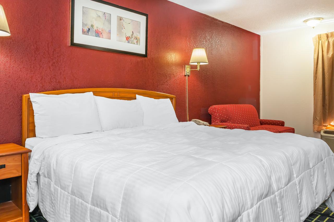 Lima Inn Hotel Bagian luar foto